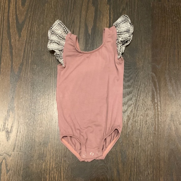 This tribe of three leotard - Picture 1 of 3